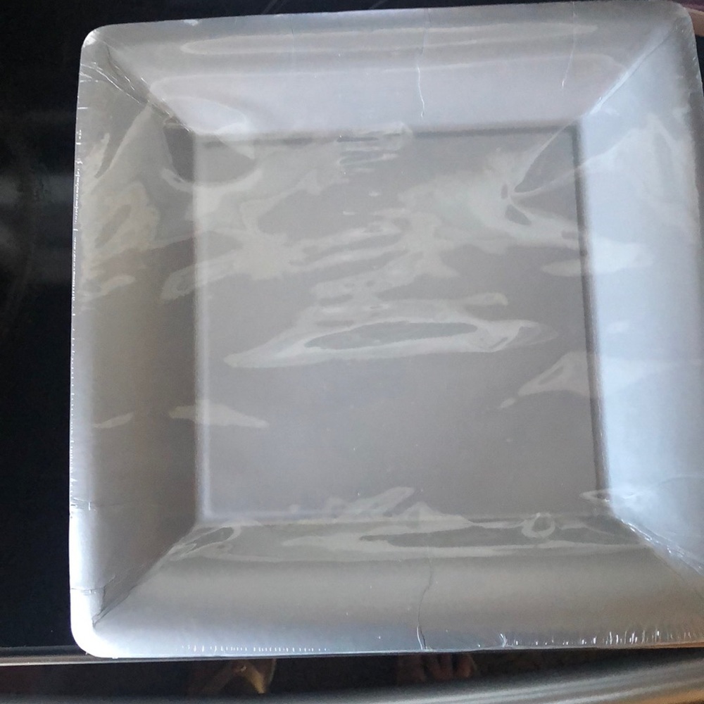 🚫SOLD🚫🎩Polka dot party supplies & mini dessert - Picture 8 of 8